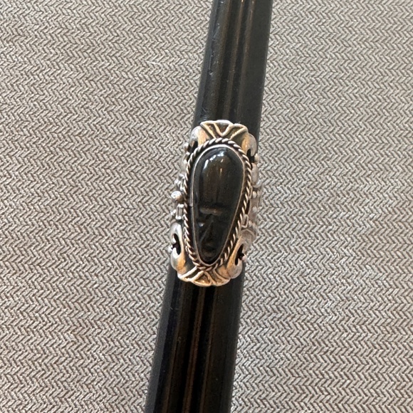 Vintage Sterling Silver 925 Onyx Carved Face Mask Poison Ring TF32 - Picture 3 of 9